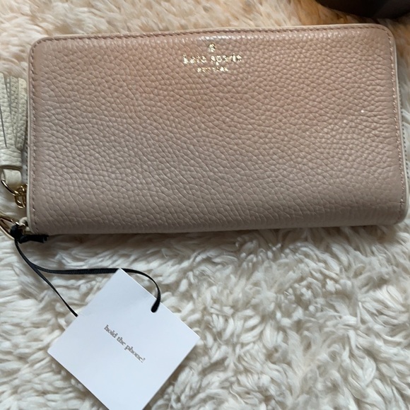 NWT Kate Spade Brigitta Chester St. wallet wristlet - Picture 2 of 10
